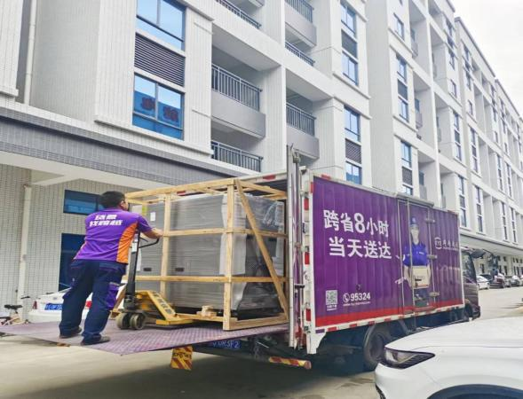 非標定製恒溫恒濕箱出貨.png